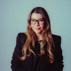 Manu Oliveira